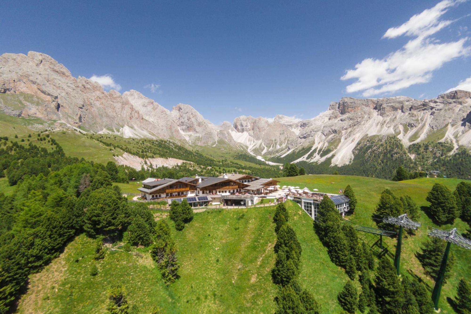 Almhotel Col Raiser Santa Cristina Val Gardena 외부 사진